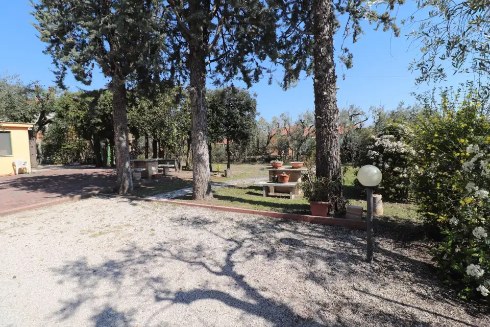 Villa singola con giardino e vista mare a Grottammare 24