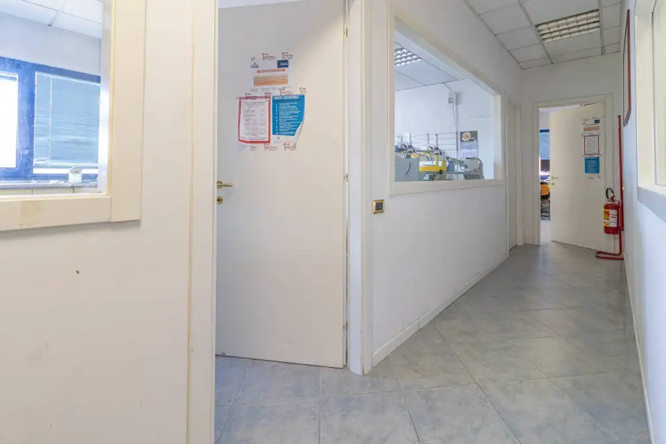 Ufficio 150 mq in vendita a Porto d’Ascoli 6