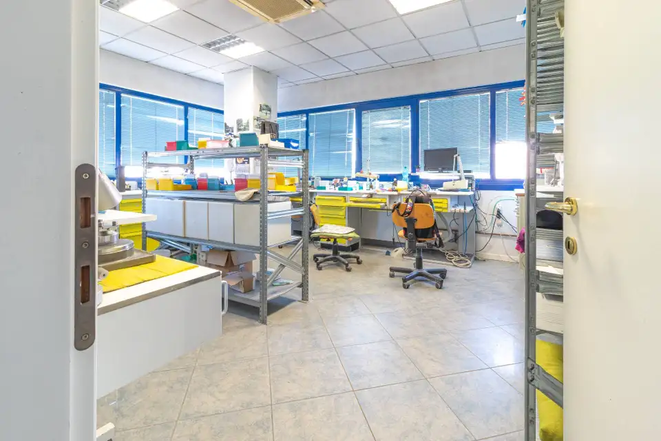 Ufficio 150 mq in vendita a Porto d’Ascoli 8