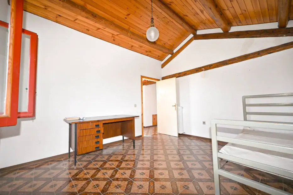 Casale ristrutturato con vista sui vigneti 19