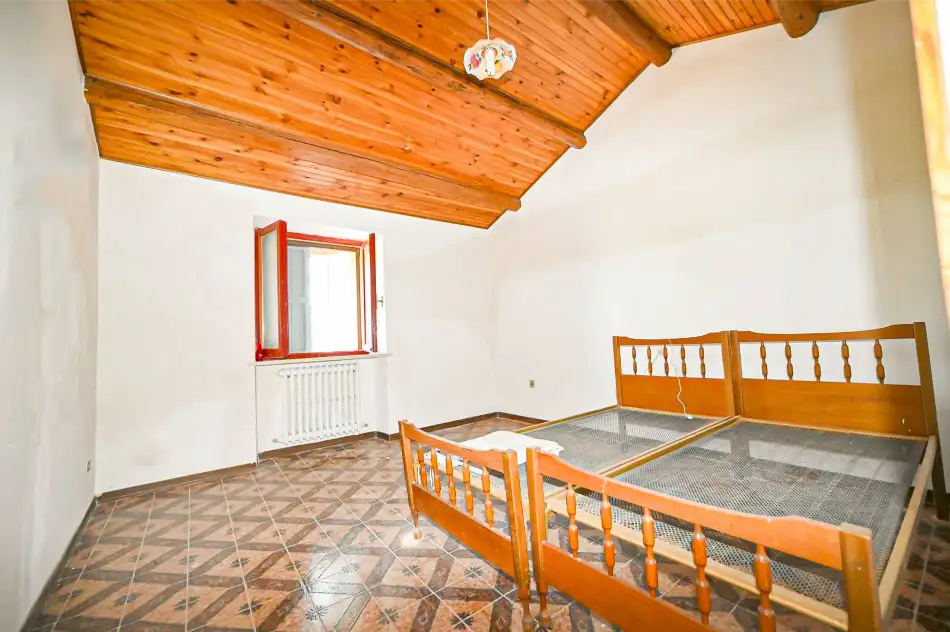 Casale ristrutturato con vista sui vigneti 17