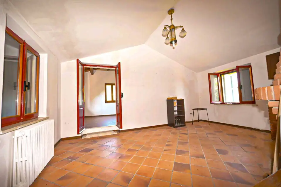 Casale ristrutturato con vista sui vigneti 16