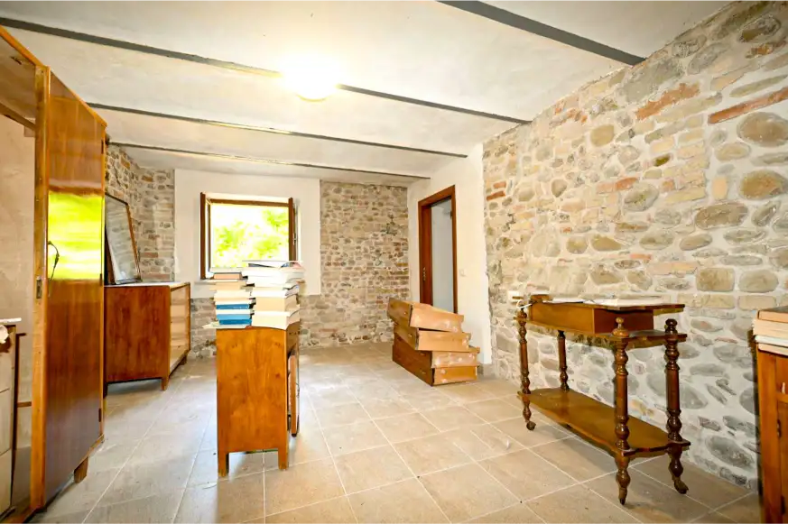 Casale ristrutturato con vista sui vigneti 15