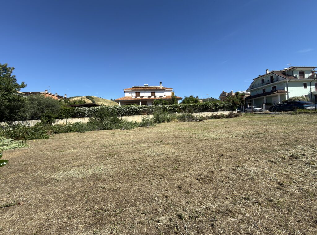 terreno edificabile-porto d'ascoli
