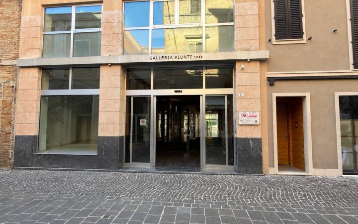 San Benedetto del Tronto-ufficio-vendita-centro-Via XX Settembre